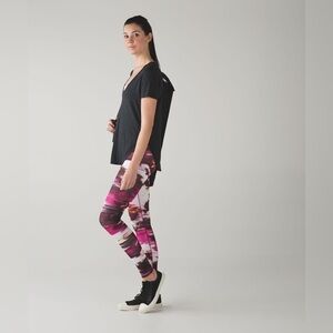 Lululemon Wunder Under Pant III *Full-On Luxtreme
Pigment Wind Berry Rumble